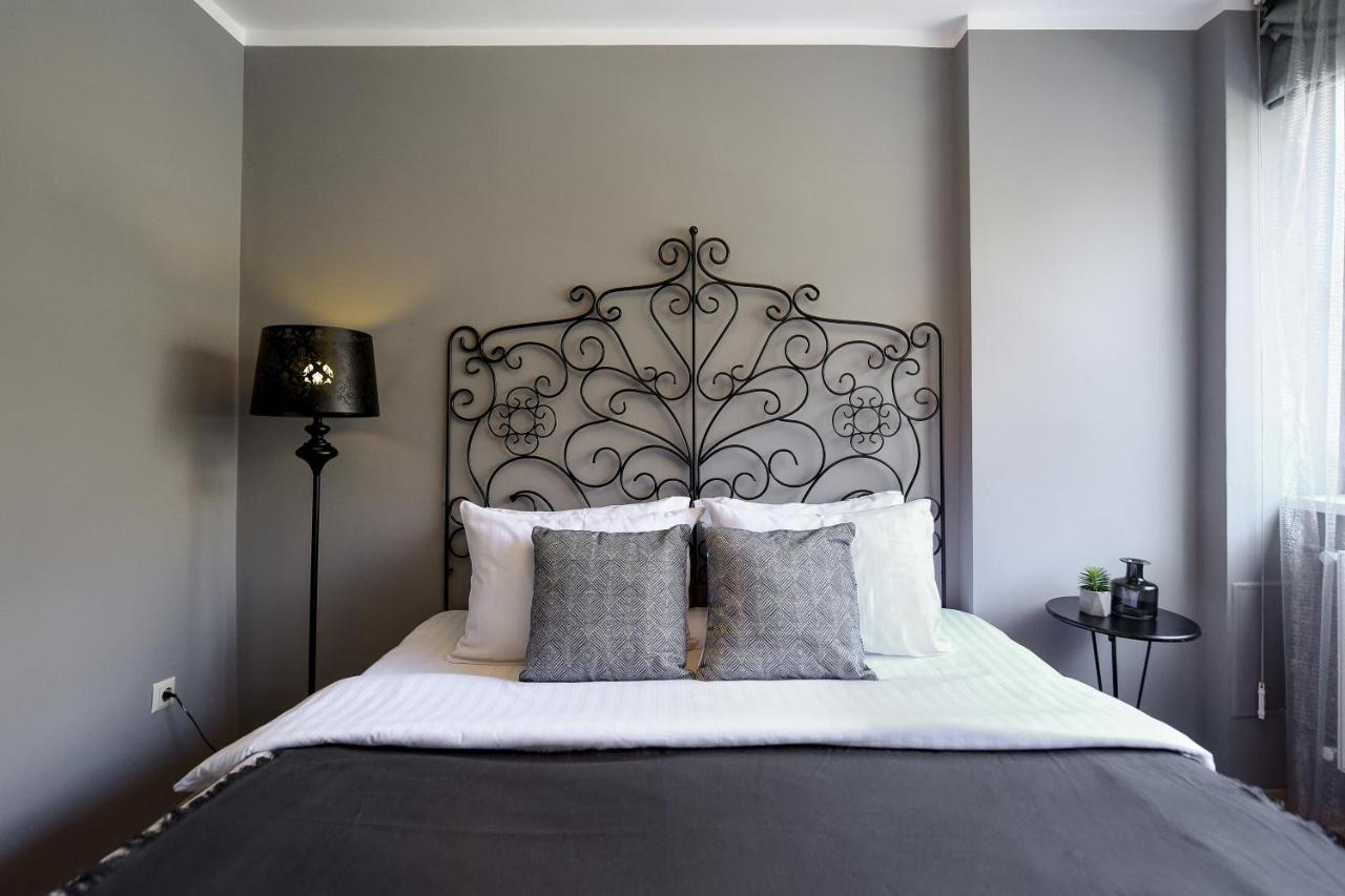 Captivating Old Town Apartment Βουκουρέστι Εξωτερικό φωτογραφία