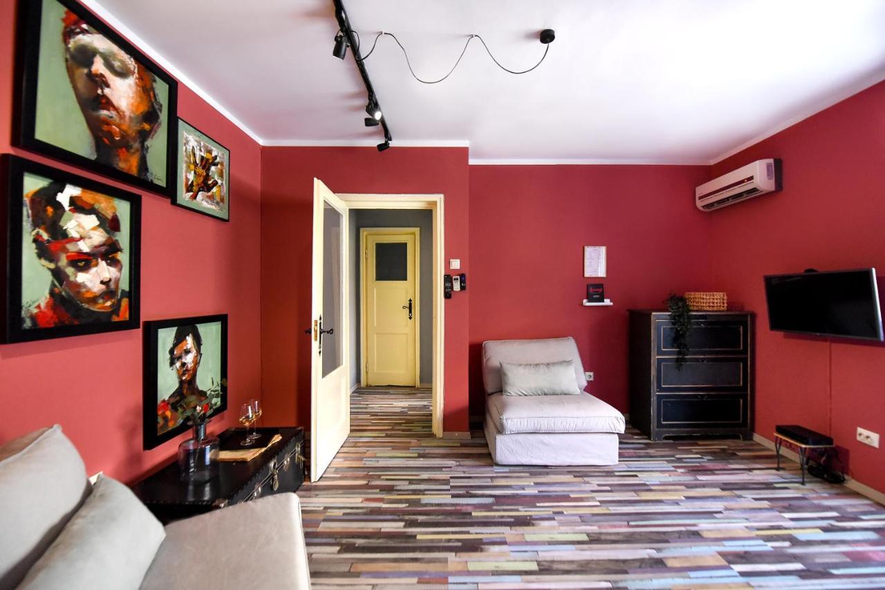 Captivating Old Town Apartment Βουκουρέστι Εξωτερικό φωτογραφία